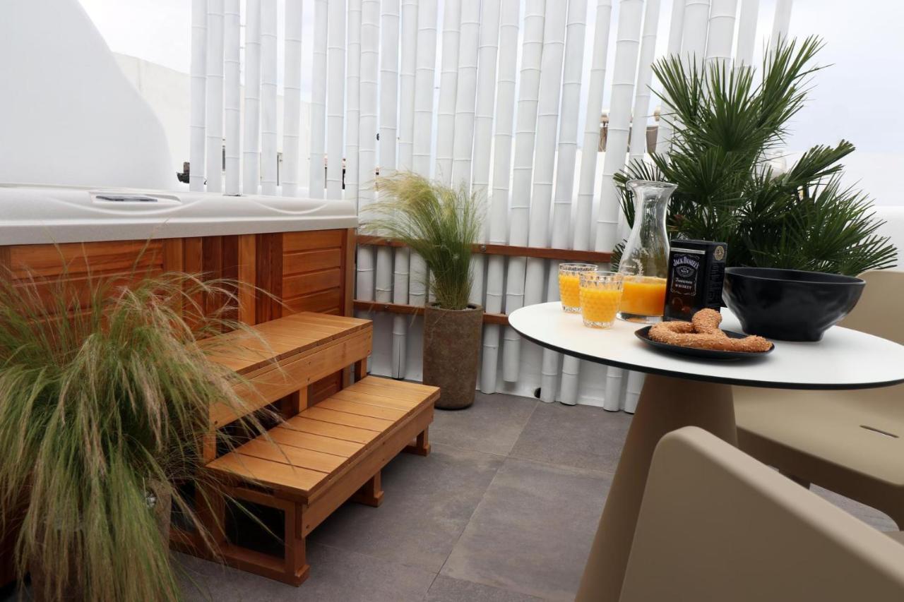 Narcissus Luxury Suites Naxos City Екстериор снимка