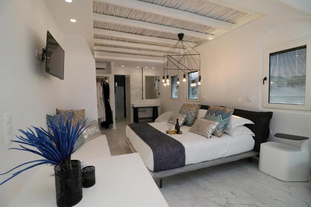 Narcissus Luxury Suites Naxos City Екстериор снимка